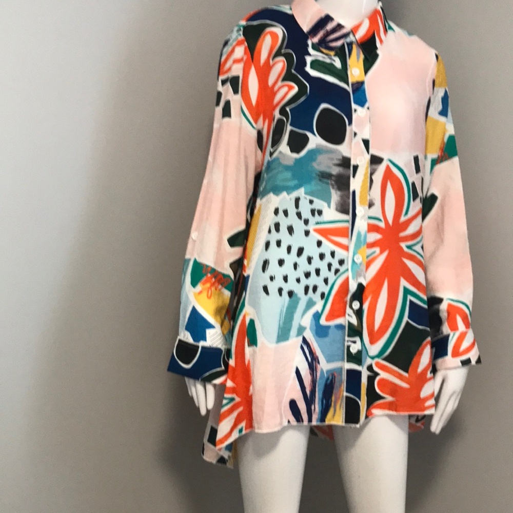 NWT Funsport Colorful Abstract Button-Up Tunic